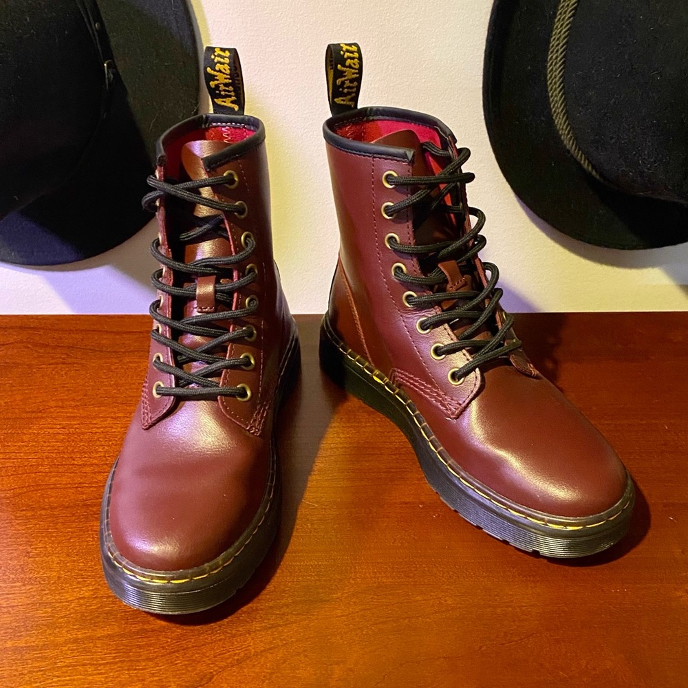 WMNS DR.MARTENS ZAVALA CHERRY RED LIKE NEW. Fast shipper and top seller!